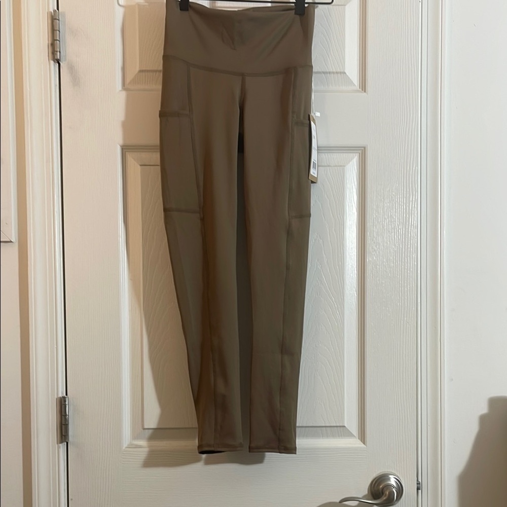 NWT Niyama Sol Wander Leggings Nutmeg Size Small